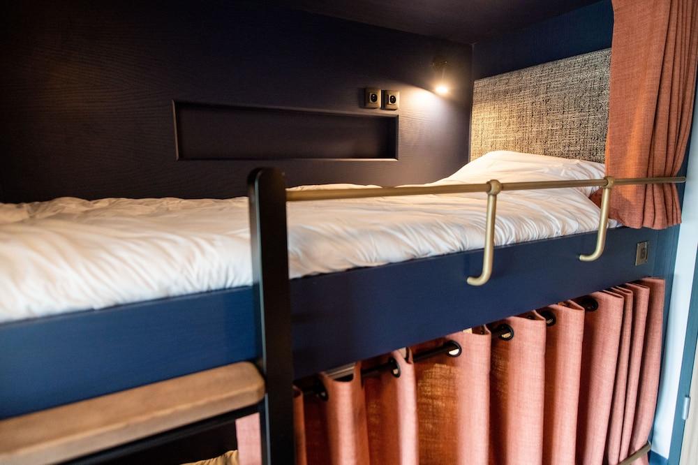 The People Belleville * Parigi