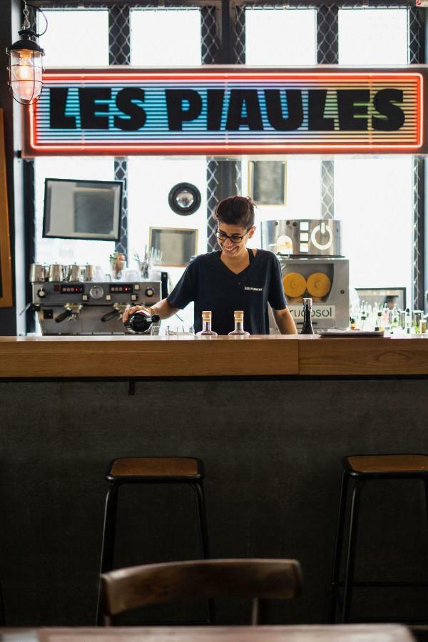 The People Belleville * Parigi