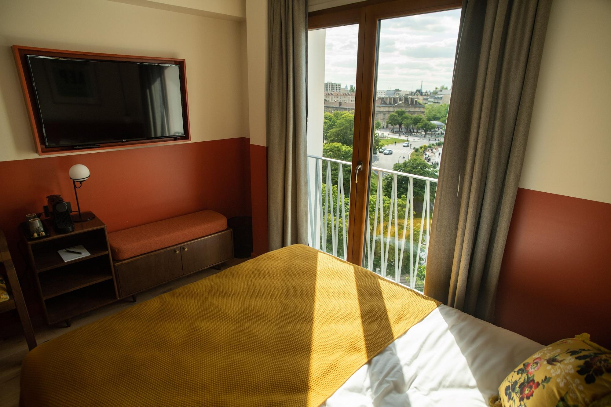 The People Belleville Hostel