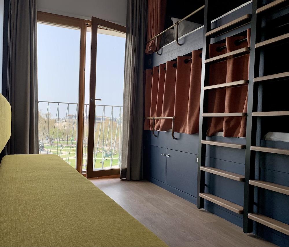 The People Belleville Hostel Paris