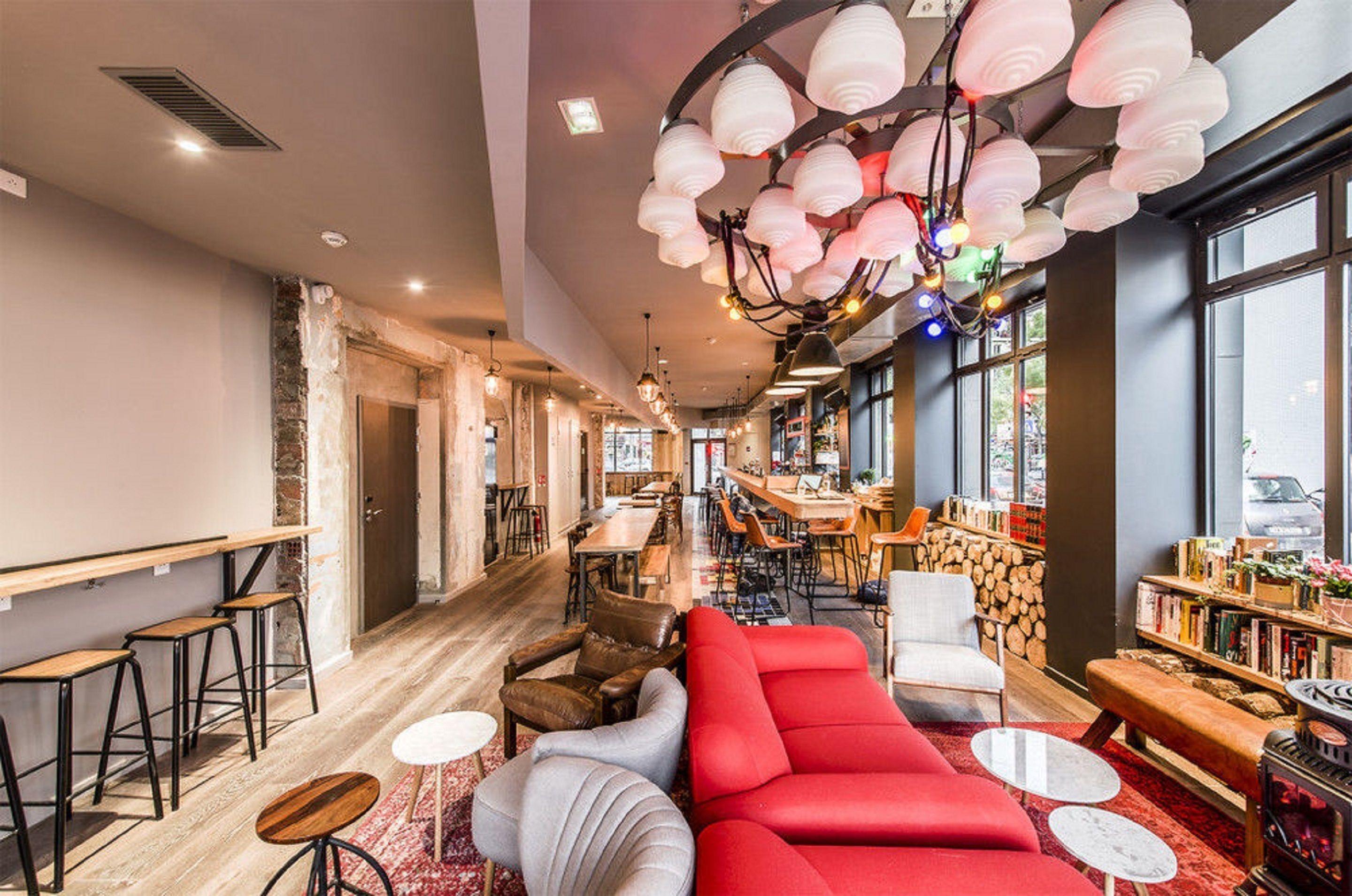 The People Belleville Paris